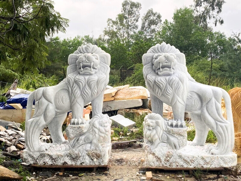 Tượng Sư Tử Đá Cẩm Thạch Trắng