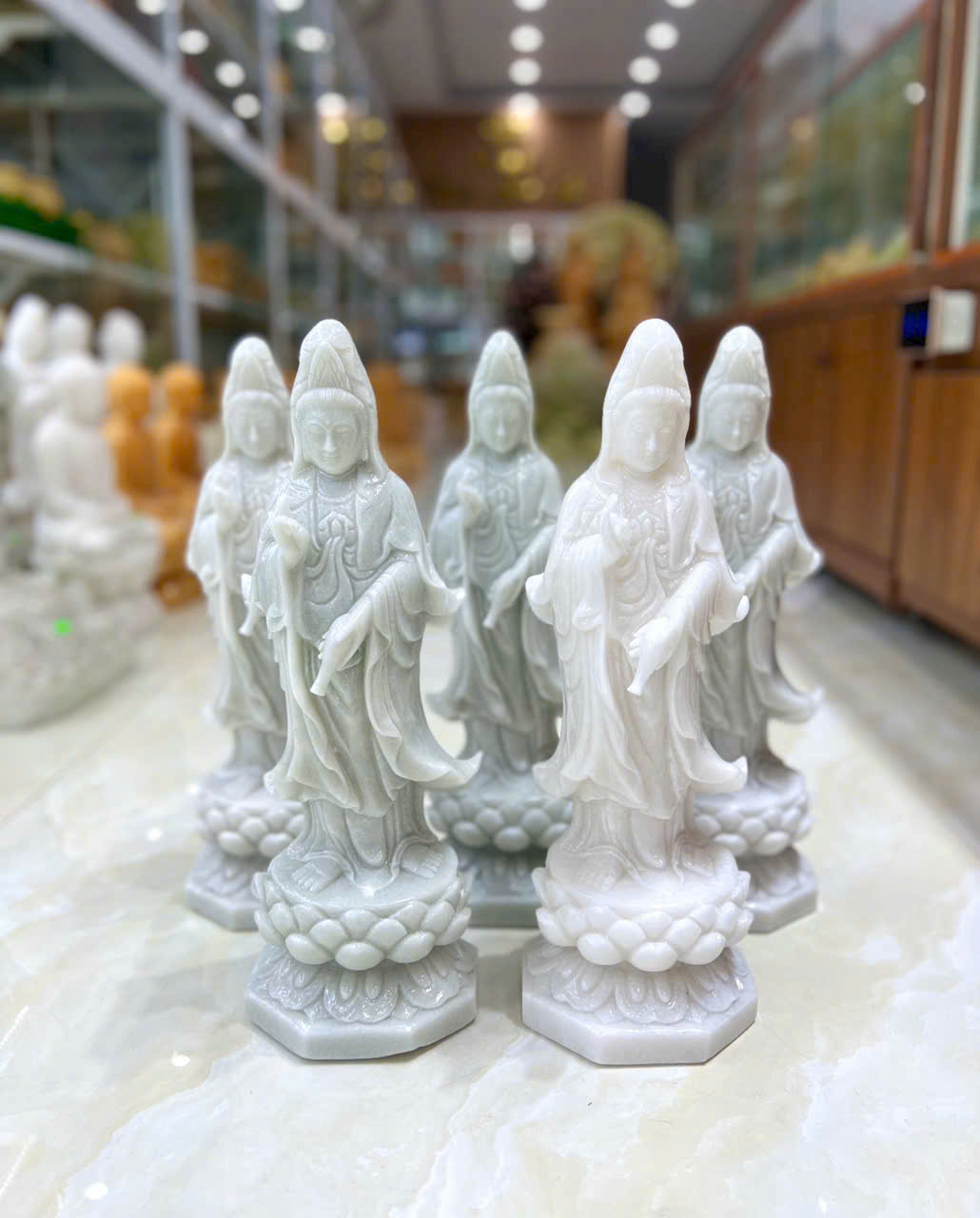 Tượng Phật Di Lặc bằng đá phong thủy