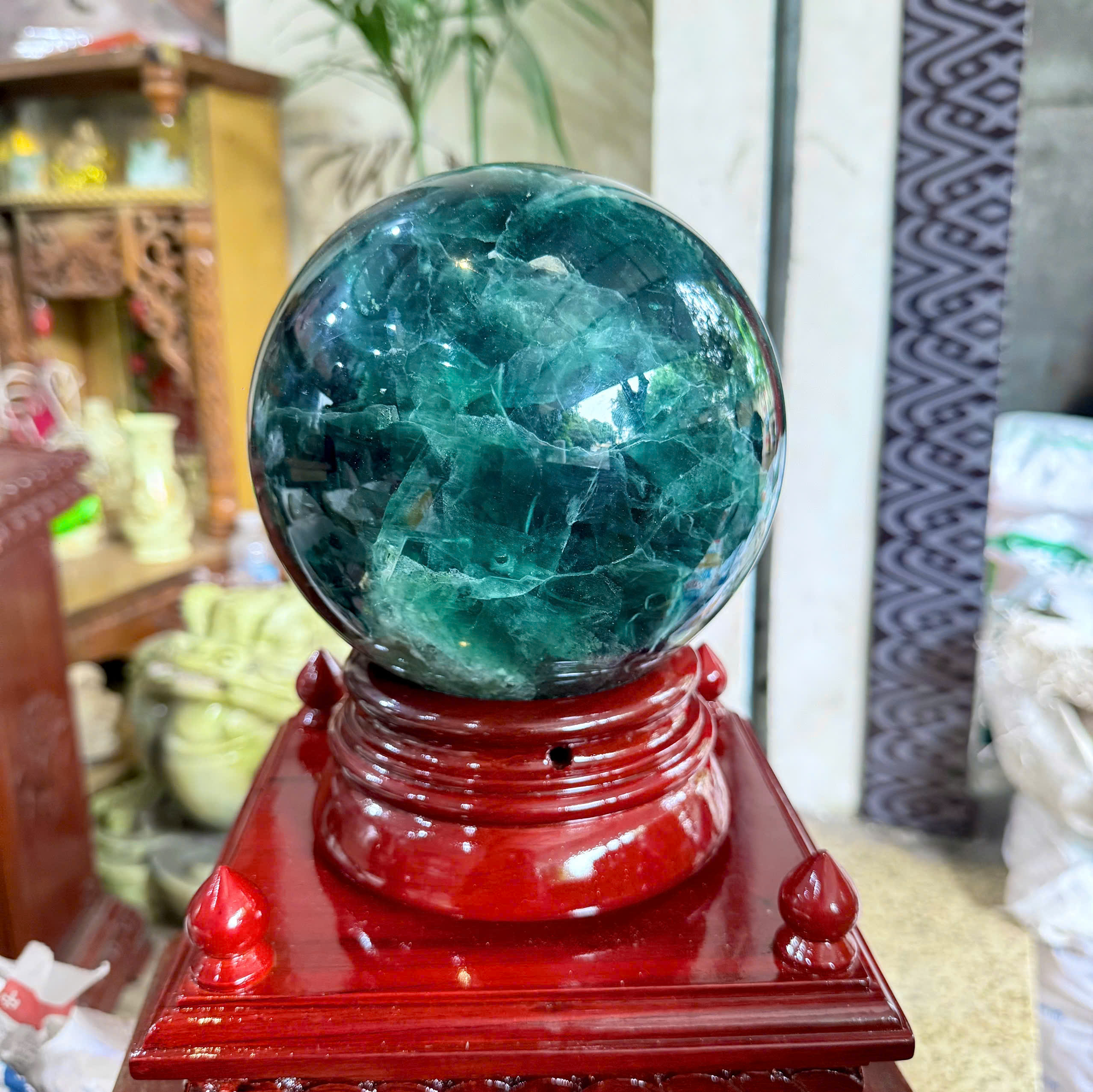 Quả cầu đá cẩm thạch ở Ninh Bình 