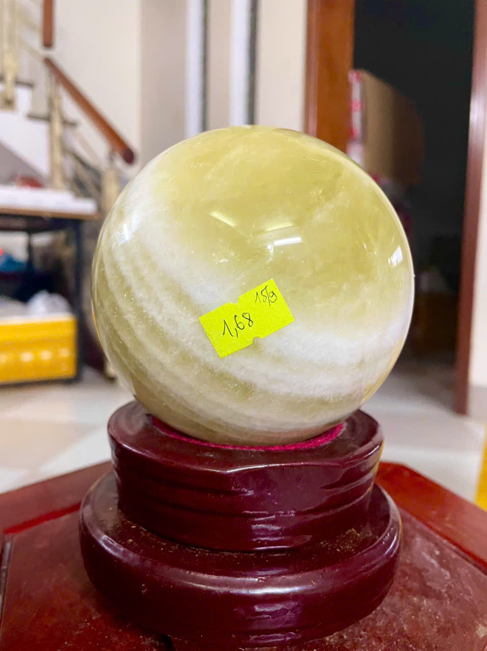 Quả Cầu Đá Ngũ Sắc Phong Thủy Ở Gia Lai