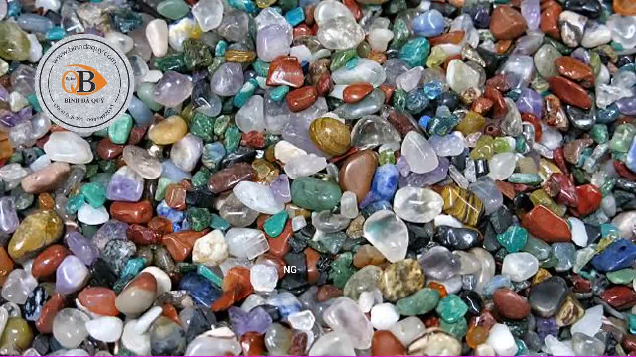 Đặc điểm đá thạch anh vụn ngũ sắc